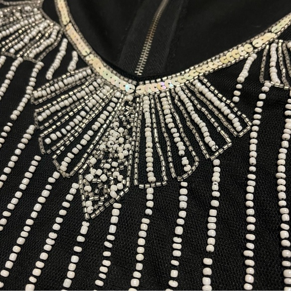 Caroline Morgan 1920s style beaded dress - Picture 11 of 12